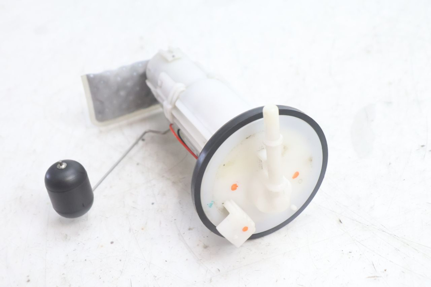 photo de FUEL PUMP JM MOTORS SANTANA EVO 50 (2024 - 2026) - Alternative perspective