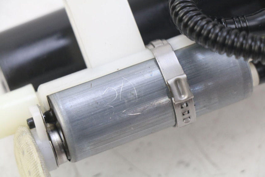 photo de FUEL PUMP PEUGEOT SATELIS COMPRESSOR K15 125 (2006 - 2009) - Component detail