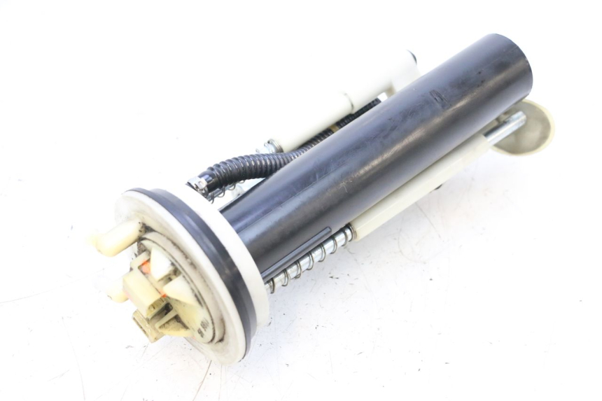 photo de FUEL PUMP PEUGEOT SATELIS COMPRESSOR K15 125 (2006 - 2009) - Distinctive features