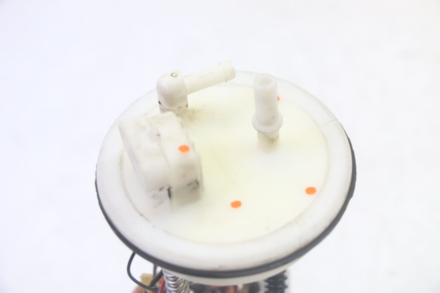 photo de FUEL PUMP PEUGEOT SATELIS 125 (2013 - 2018) - Zoom on usage condition