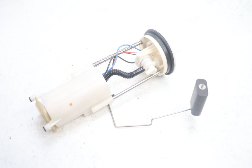 photo de FUEL PUMP PEUGEOT SATELIS 125 (2013 - 2018) - Alternative perspective