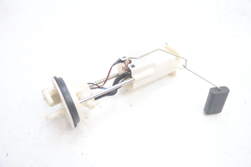 photo de FUEL PUMP PEUGEOT SATELIS 125 (2013 - 2018) - Technical close-up