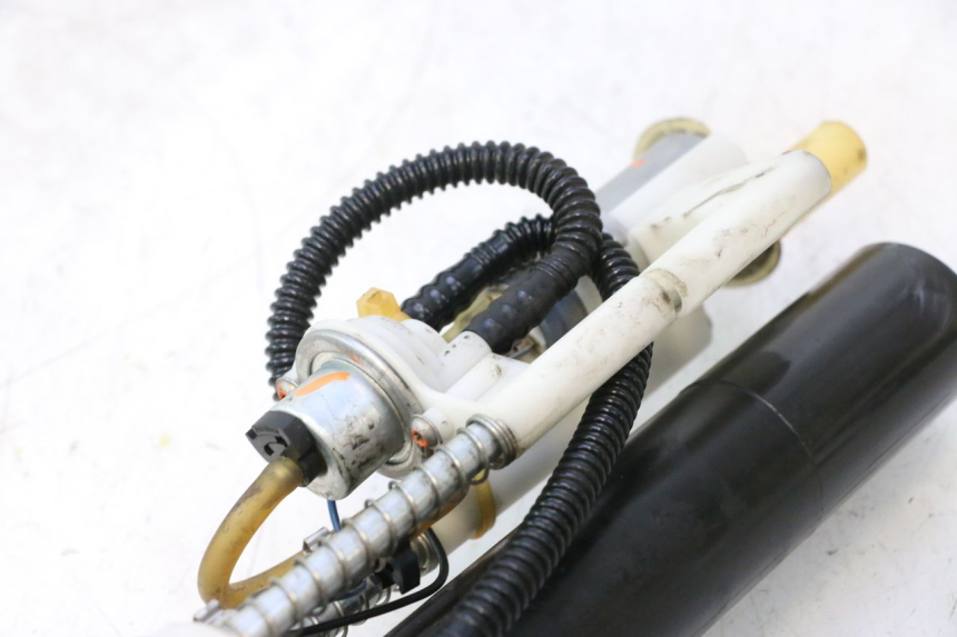 photo de FUEL PUMP PEUGEOT SATELIS 125 (2013 - 2018) - Technical close-up