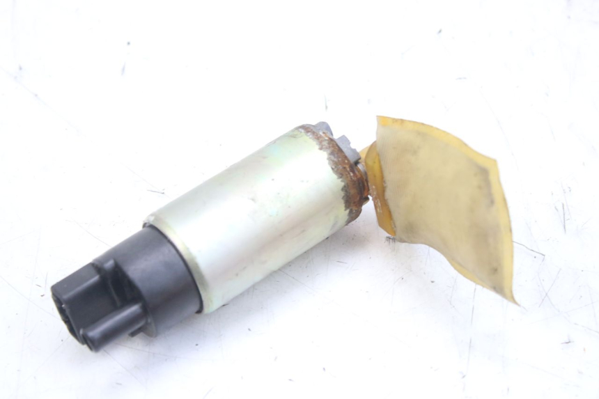 photo de FUEL PUMP TRIUMPH SPRINT ST 955 (1999 - 2001) - Technical close-up