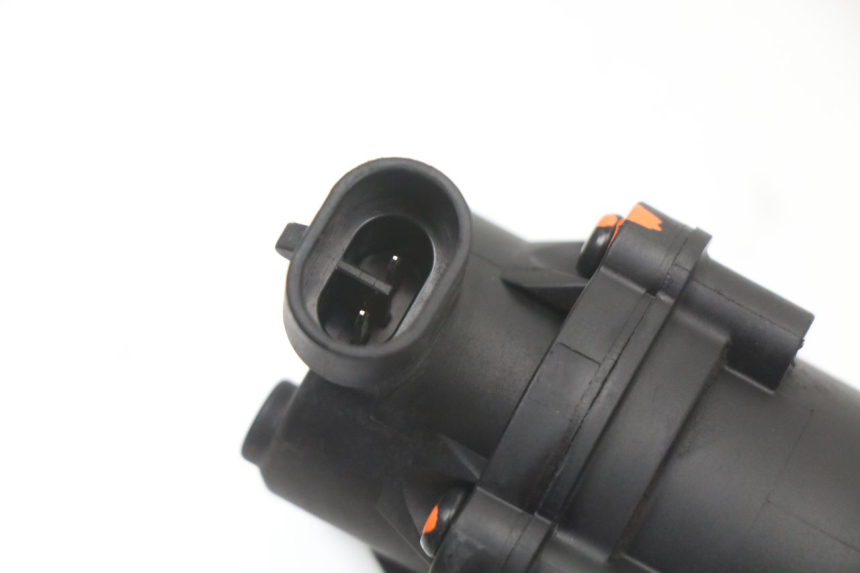 photo de FUEL PUMP PEUGEOT STREETZONE I 2T 50 (2018 - 2020) - Alternative perspective