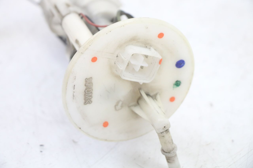 photo de FUEL PUMP SUZUKI BURGMAN 125 (2015 - 2017) - Alternative perspective