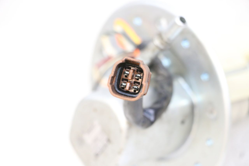 photo de FUEL PUMP SUZUKI SV S 650 (2003 - 2009) - Component detail