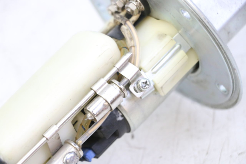 photo de FUEL PUMP SUZUKI SV S 650 (2003 - 2009) - Distinctive features