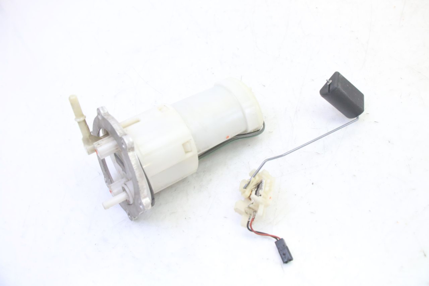 photo de FUEL PUMP YAMAHA TDM ABS 900 (2002 - 2014) - Technical close-up