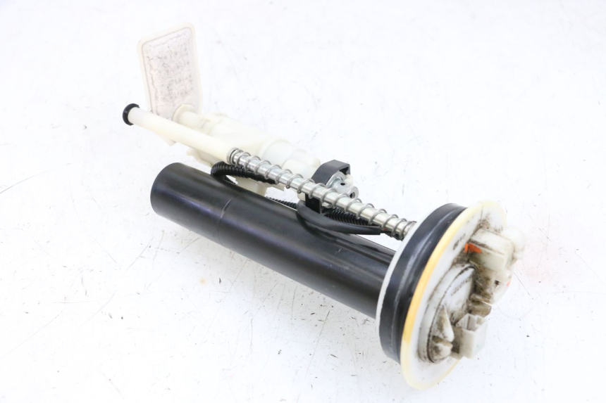 photo de FUEL PUMP YAMAHA X-MAX XMAX 125 (2010 - 2013) - Alternative perspective