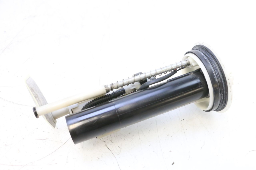 photo de FUEL PUMP YAMAHA X-MAX XMAX 125 (2010 - 2013) - Technical close-up