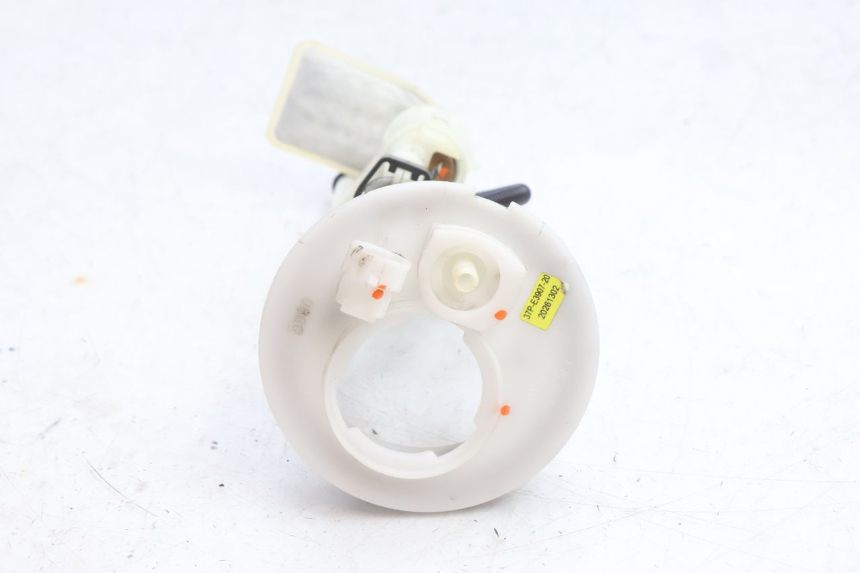 photo de FUEL PUMP YAMAHA X-MAX XMAX 125 (2010 - 2013) - Alternative perspective
