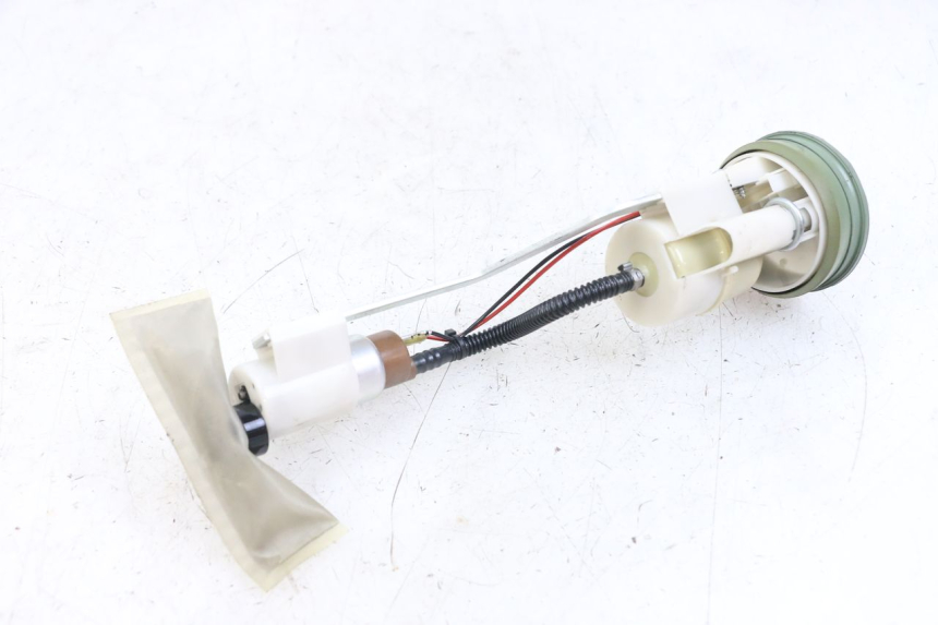 photo de FUEL PUMP PIAGGIO X10 125 (2012 - 2017) - Alternative perspective