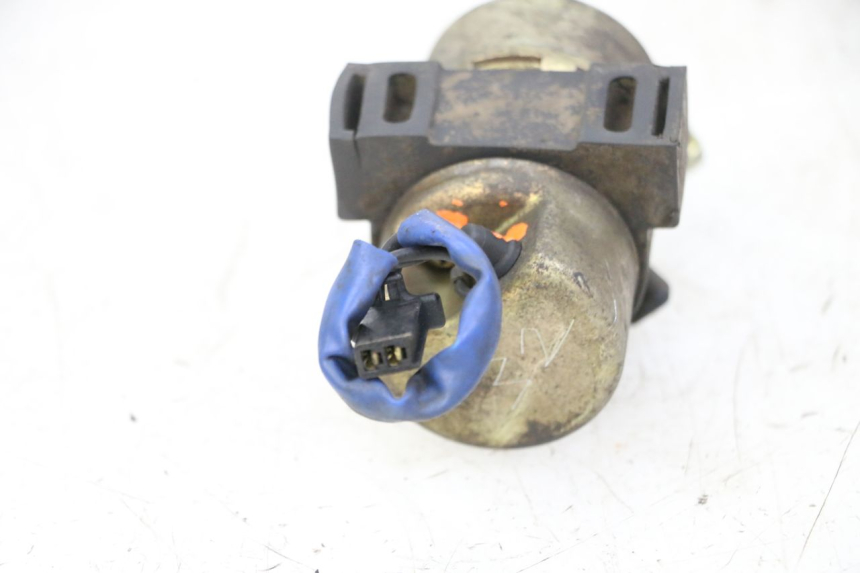 photo de FUEL PUMP YAMAHA XJN DIVERSION 600 (2000 - 2003) - Alternative perspective