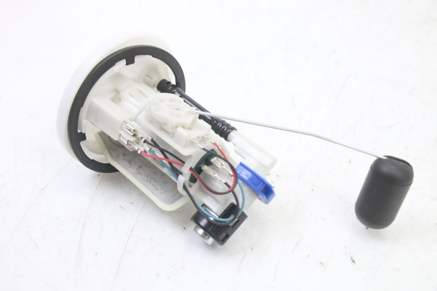 photo de FUEL PUMP YAMAHA YP T-MAX TMAX 530 (2017 - 2020) - Alternative perspective