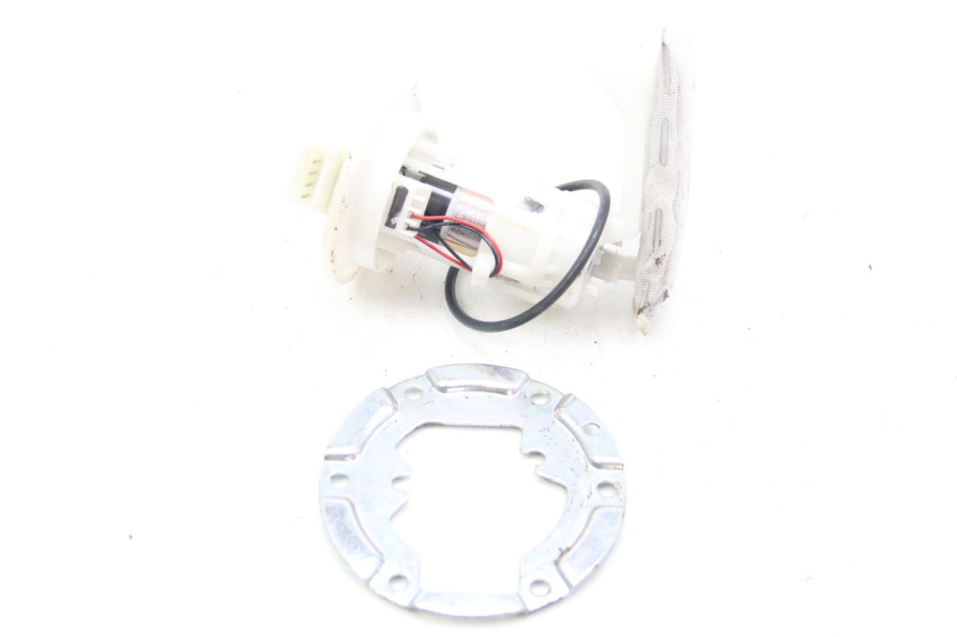 photo de FUEL PUMP PIAGGIO ZIP 4T 50 (2018 - 2020) - Alternative perspective