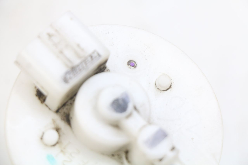 photo de FUEL PUMP PIAGGIO ZIP 4T 50 (2018 - 2020) - Zoom on usage condition