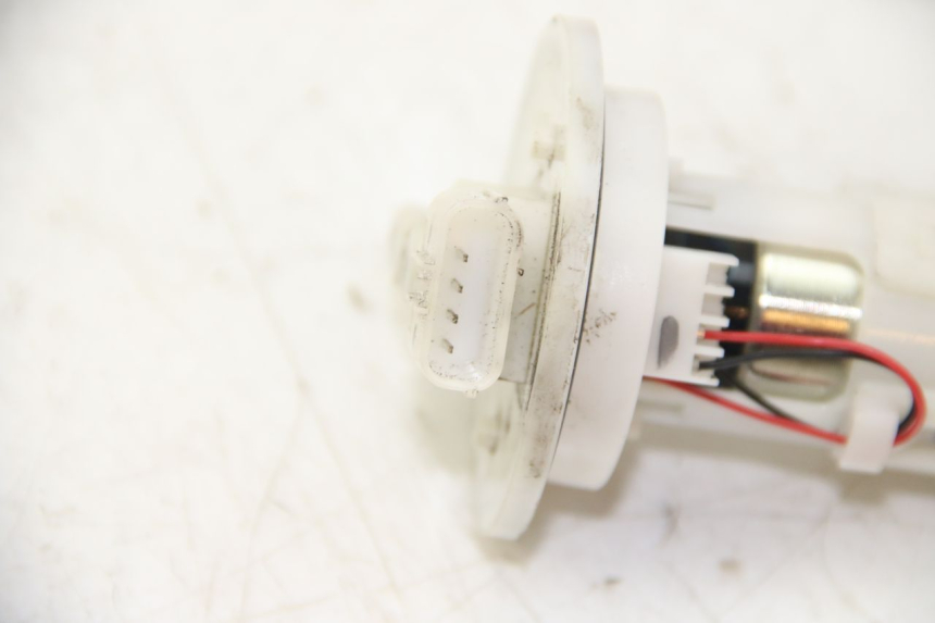 photo de FUEL PUMP PIAGGIO ZIP 4T 50 (2018 - 2020) - Zoom on usage condition