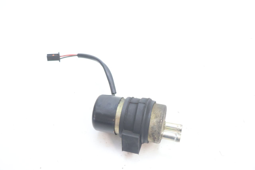 photo de FUEL PUMP KAWASAKI ZX-6R ZX6R 600 (1995 - 1997) - Alternative perspective