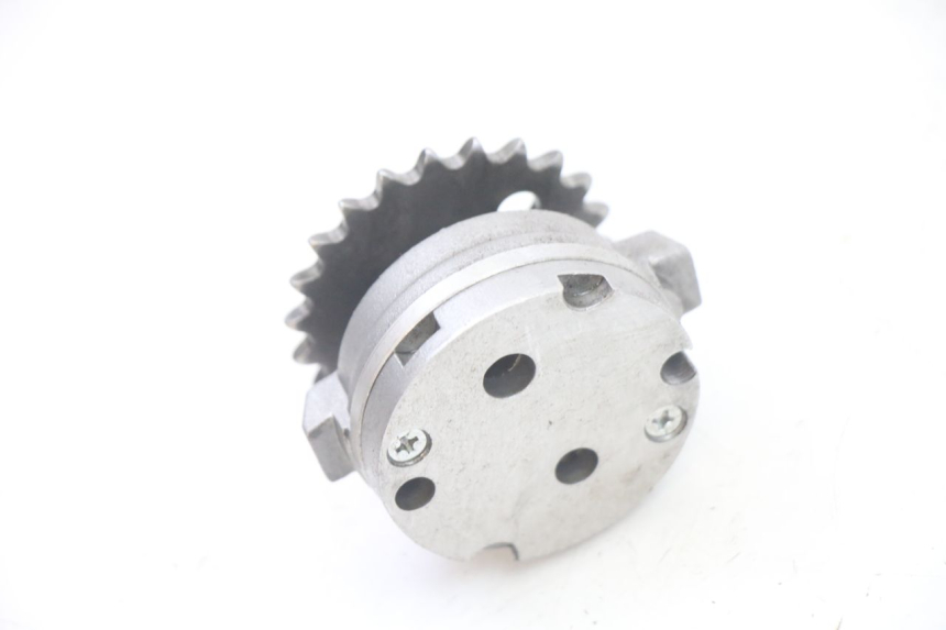 photo de OIL PUMP APRILIA ATLANTIC 125 (2003 - 2009) - Alternative perspective