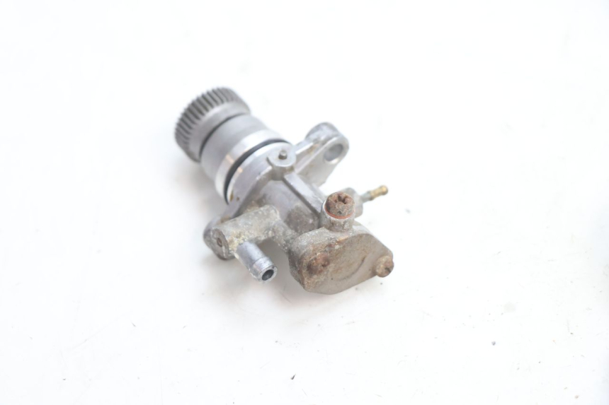photo de OIL PUMP MBK BOOSTER SPIRIT 50 (2004 - 2017) - Alternative perspective