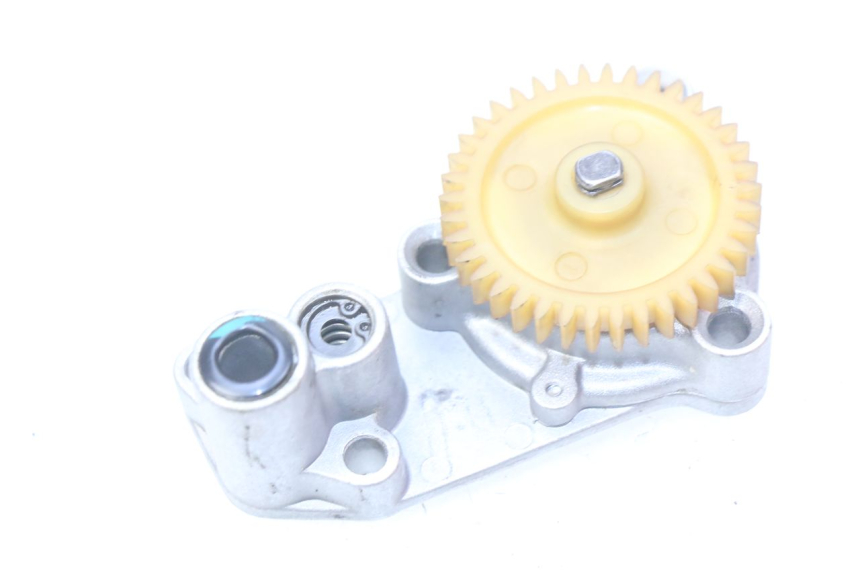 photo de OIL PUMP ROYAL ENFIELD BULLET CLASSIC 500 (2017 - 2020) - Alternative perspective