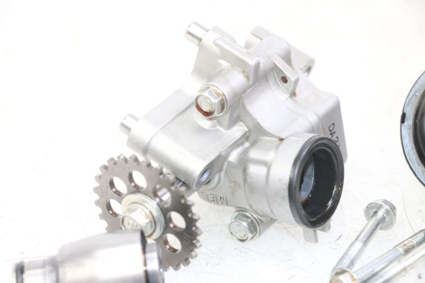 photo de OIL PUMP HONDA CB R 1000 (2018 - 2023) - Checked used part