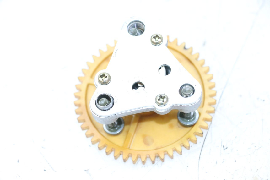 photo de OIL PUMP LONGJIA DIGITA 4T 50 (2019 - 2022) - Zoom on usage condition