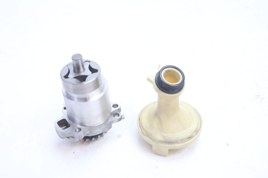 photo de OIL PUMP KAWASAKI ER-6 ER6 N 650 (2005 - 2009) - Zoom on usage condition