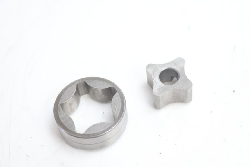 photo de OIL PUMP KAWASAKI ER-6 ER6 N 650 (2005 - 2009) - Technical close-up