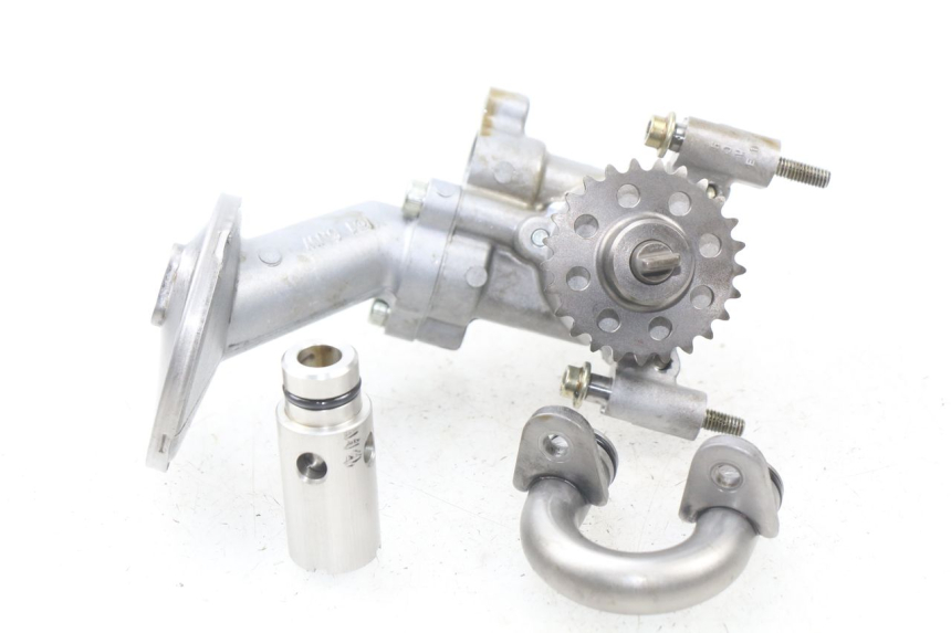 photo de OIL PUMP YAMAHA FJR ABS 1300 (2006 - 2012) - Technical close-up