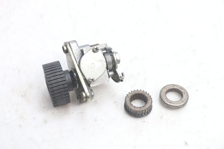 photo de OIL PUMP PIAGGIO FLY 2T 50 (2004 - 2017) - Component detail