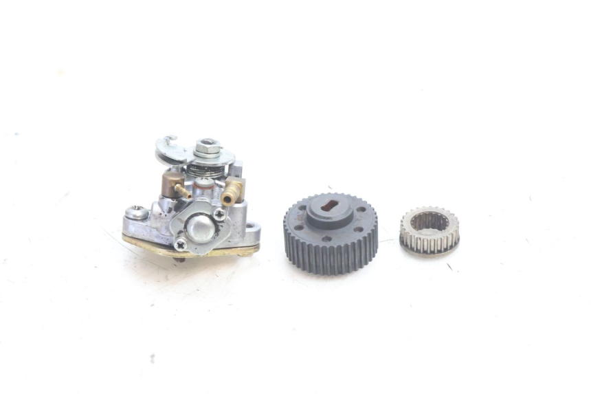 photo de OIL PUMP PIAGGIO FLY 2T 50 (2004 - 2017) - Main view