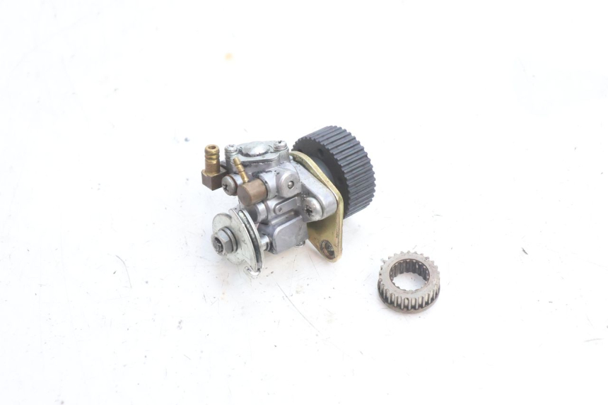 photo de OIL PUMP PIAGGIO FLY 2T 50 (2004 - 2017) - Fixing points details