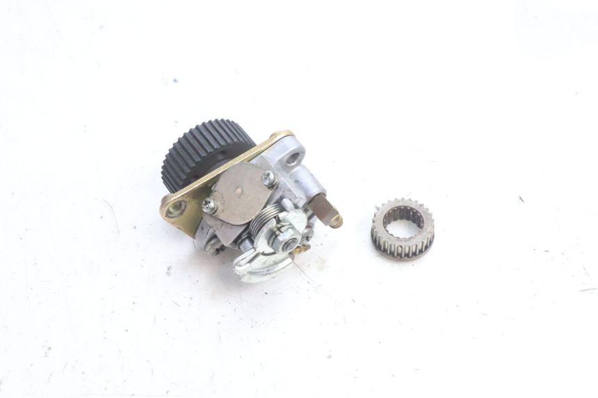 photo de OIL PUMP PIAGGIO FLY 2T 50 (2004 - 2017) - Surface and material condition