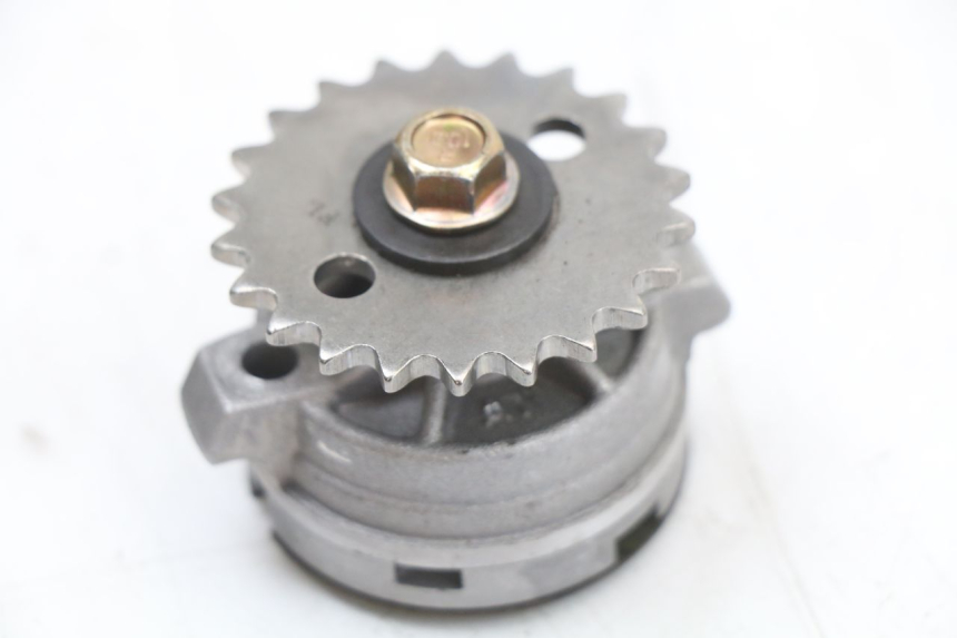 photo de OIL PUMP PIAGGIO FLY 4T 50 (2004 - 2010) - Fixing points details