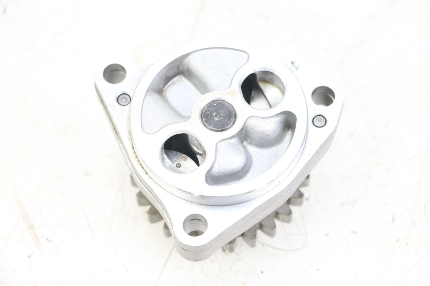 photo de OIL PUMP SUZUKI GSX E 250 (1982 - 1983) - Component detail