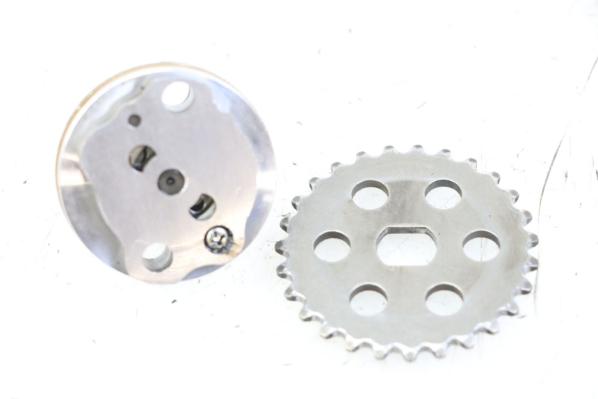 photo de OIL PUMP HONDA FES S-WING SWING 125 (2007 - 2015) - Zoom on usage condition