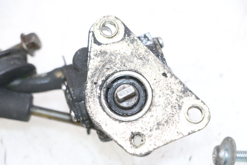 photo de OIL PUMP PIAGGIO NEW TYPHOON 50 (2010 - 2017) - Alternative perspective