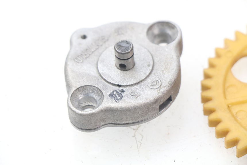 photo de OIL PUMP SYM ORBIT 2 50 (2008 - 2014) - Alternative perspective