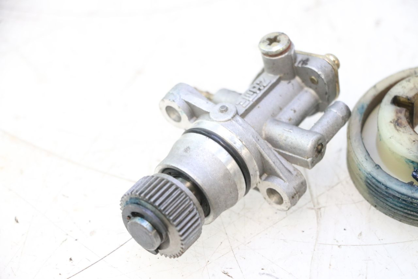 photo de OIL PUMP IMF INDUSTRIE PACH 2T 50 (2009 - 2013) - Fixing points details