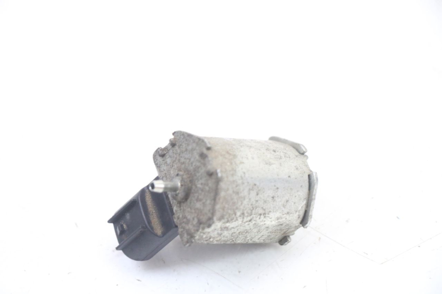 photo de OIL PUMP PEUGEOT TREKKER TKR 50 (2005 - 2014) - Alternative perspective