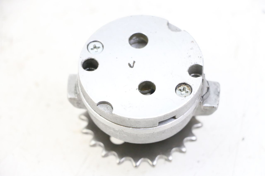 photo de OIL PUMP PIAGGIO VESPA GRANTURISMO 200 (2004 - 2005) - Component detail