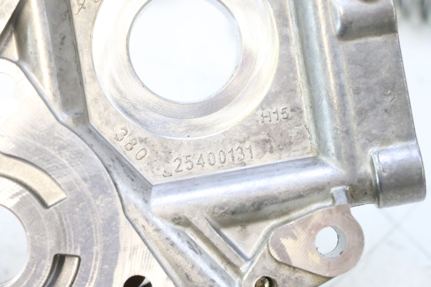 photo de OIL PUMP HARLEY DAVIDSON ROAD GLIDE FLTRXSE 1920 (2018 - 2022) - Fixing points details