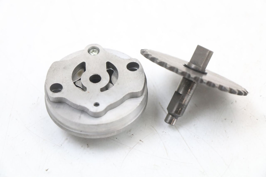 photo de OIL PUMP DAELIM S3 125 (2010 - 2017) - Alternative perspective