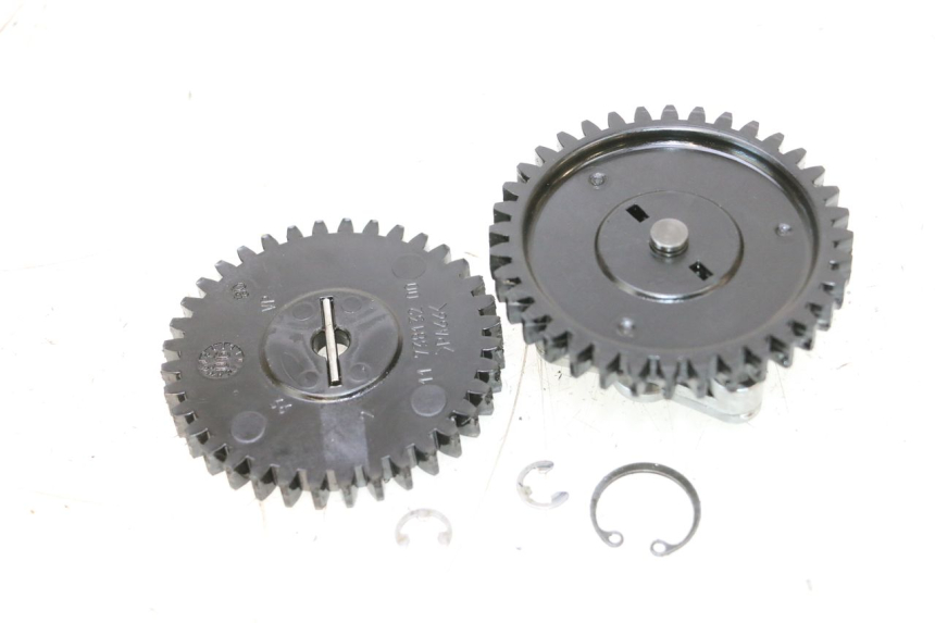 photo de OIL PUMP PEUGEOT SATELIS COMPRESSOR K15 125 (2006 - 2009) - Component detail