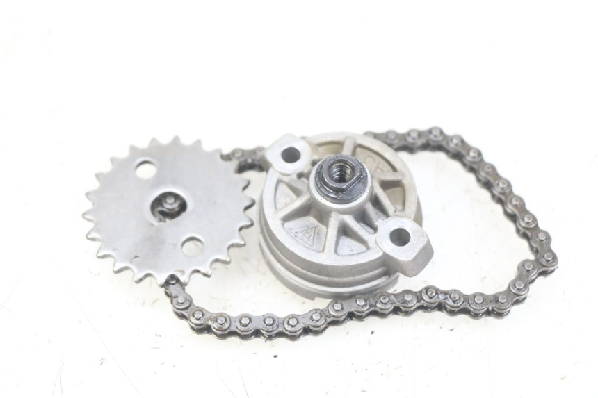 photo de OIL PUMP APRILIA SCARABEO 100 (2003 - 2012) - Zoom on usage condition