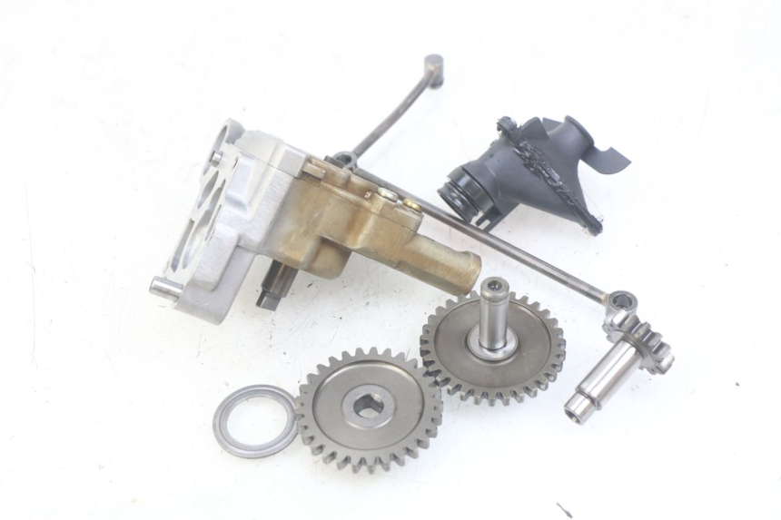 photo de OIL PUMP TRIUMPH SPRINT ST 955 (1999 - 2001) - Zoom on usage condition