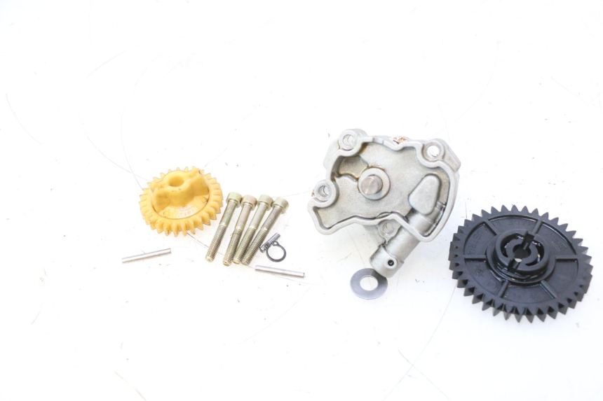 photo de OIL PUMP CAN-AM SPYDER RS 1000 (2008 - 2012) - Fixing points details