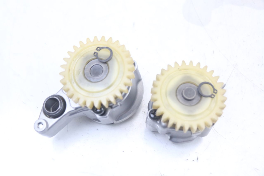 photo de OIL PUMP YAMAHA TDM ABS 900 (2002 - 2014) - Technical close-up